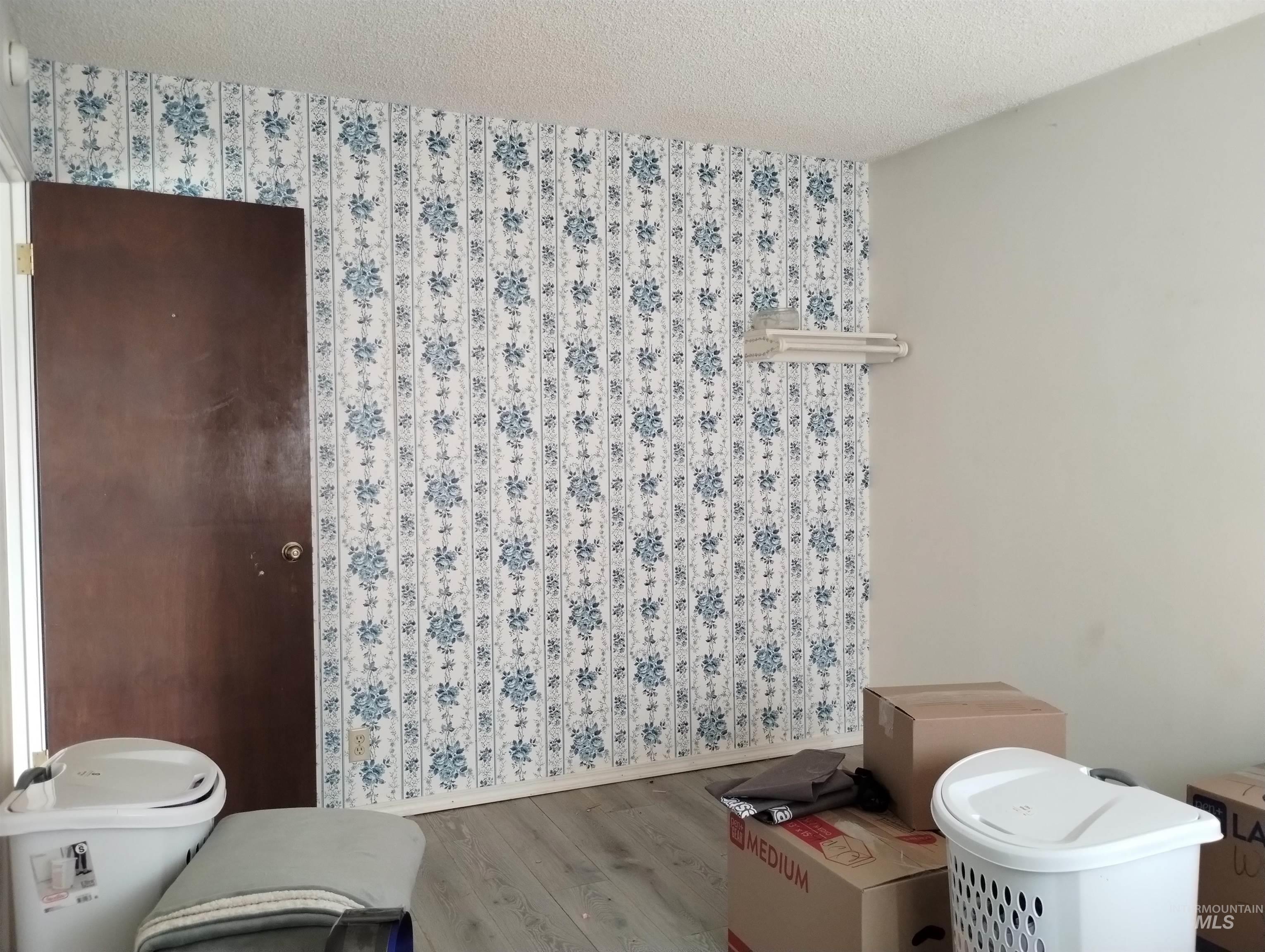 1298 East 2nd Street Weiser, ID 83672 - Photo 13 of 34 Bedroom #3 upstairs