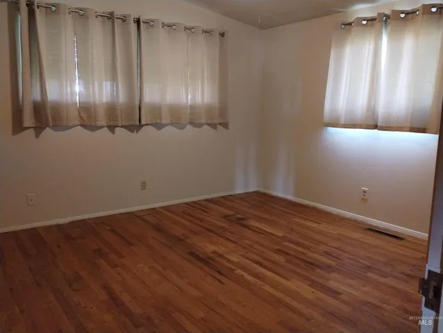 $475,000 | 1298 East 2nd Street, Weiser, ID 83672