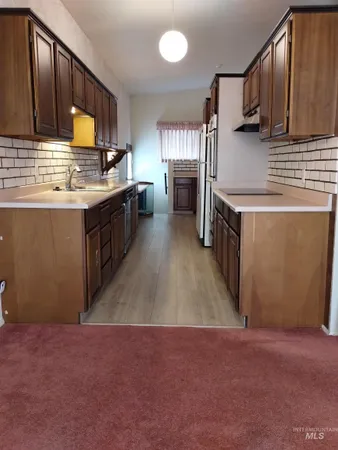 $405,000 | 1298 East 2nd Street, Weiser, ID 83672