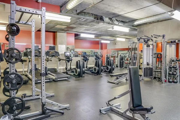 $2,800 | 321 Tenth Avenue, Unit 1303, San Diego, CA 92101