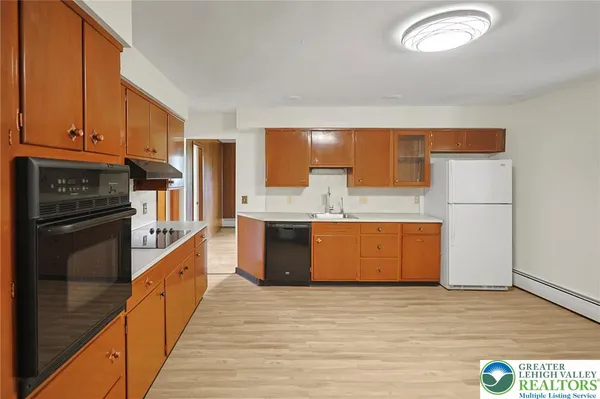 $415,000 | 7 Ardmore Avenue, Tamaqua, PA 18252