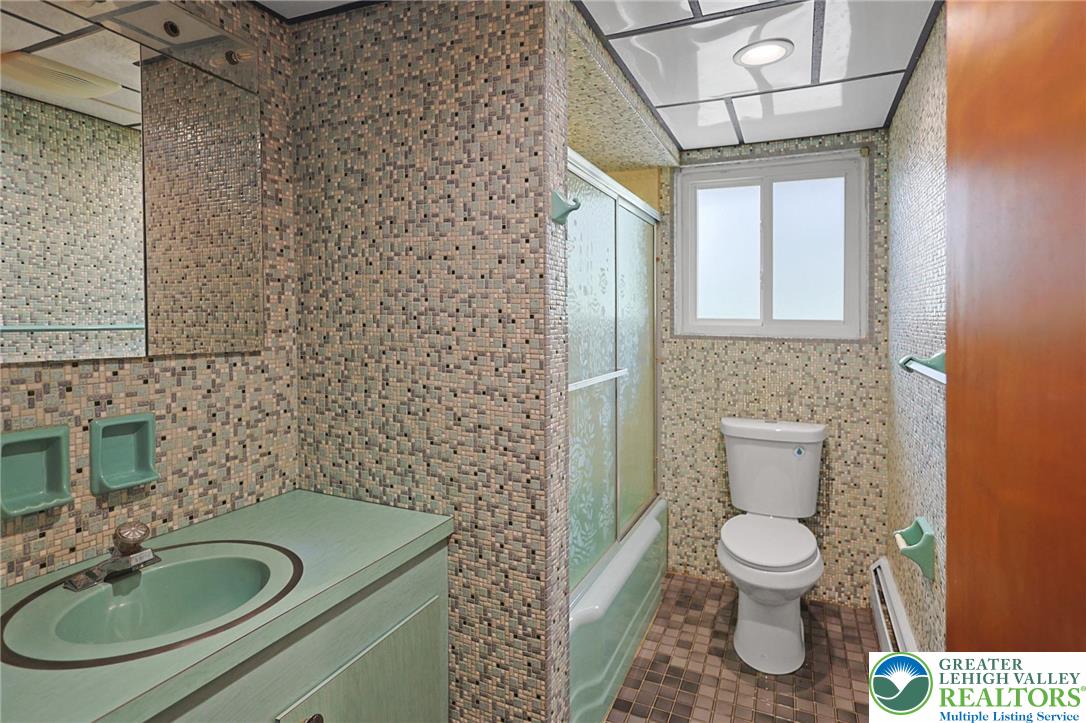 7 Ardmore Avenue Tamaqua, PA 18252 - Photo 20 of 45