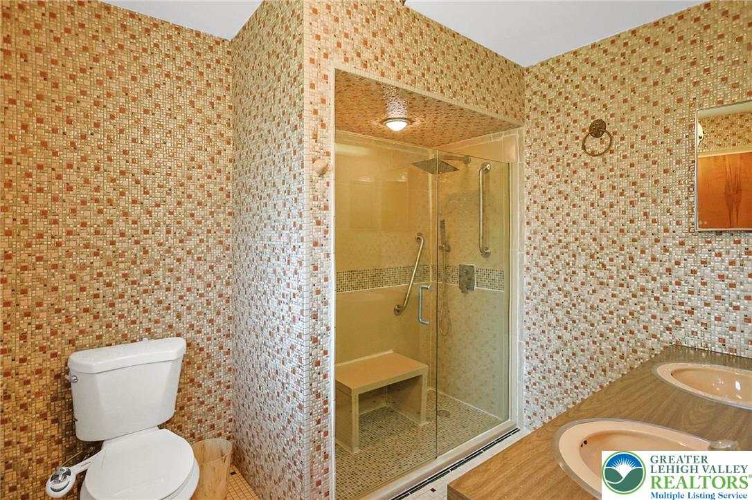 7 Ardmore Avenue Tamaqua, PA 18252 - Photo 26 of 45