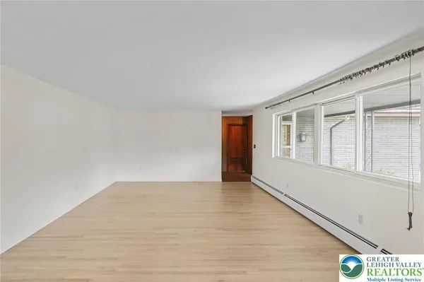 $415,000 | 7 Ardmore Avenue, Tamaqua, PA 18252