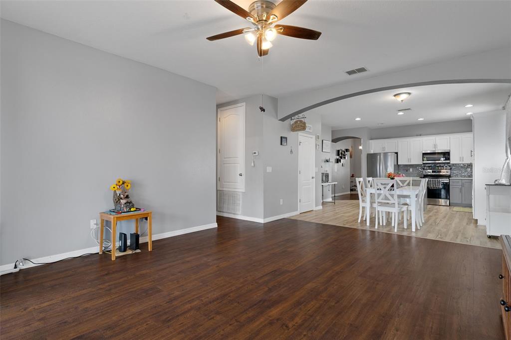 8483 Pinetop Ridge Lane Brooksville, FL 34613 - Photo 9 of 29