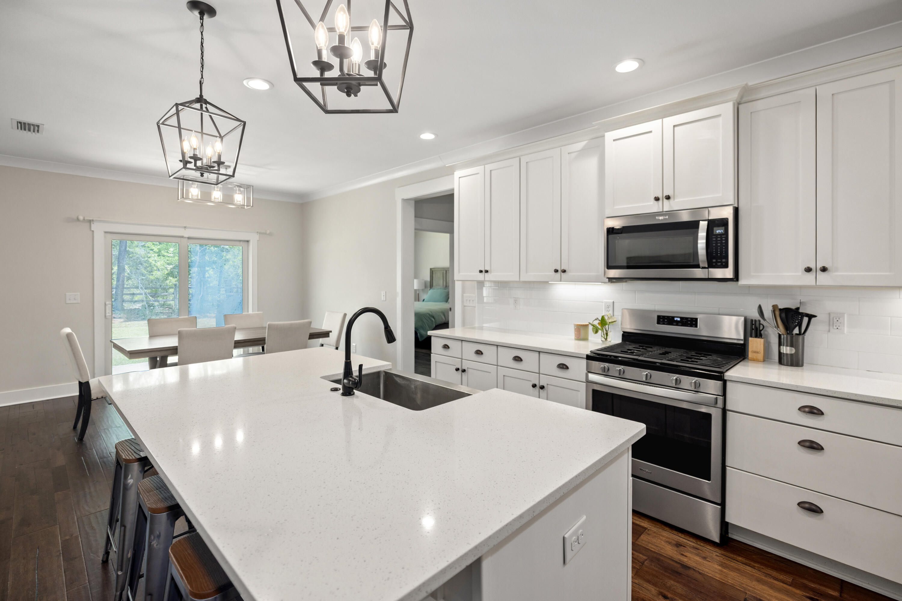 1170 Deer Moss Loop Niceville, FL 32578 - Photo 11 of 73 Kitchen