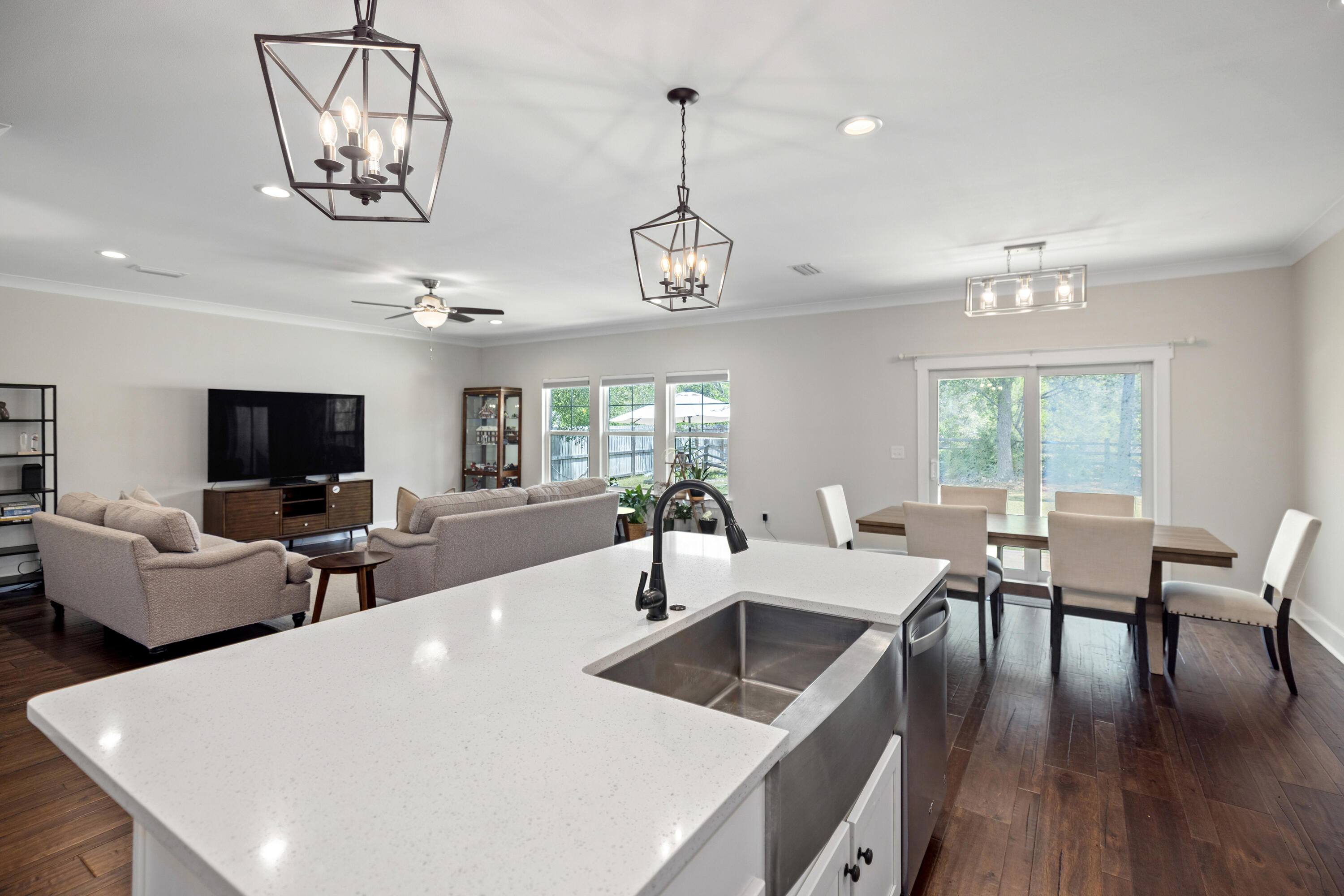 1170 Deer Moss Loop Niceville, FL 32578 - Photo 14 of 73 Kitchen