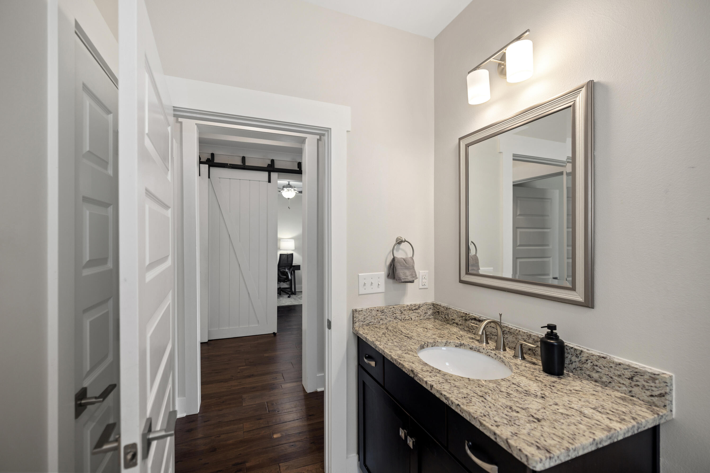 1170 Deer Moss Loop Niceville, FL 32578 - Photo 26 of 73 Bathroom