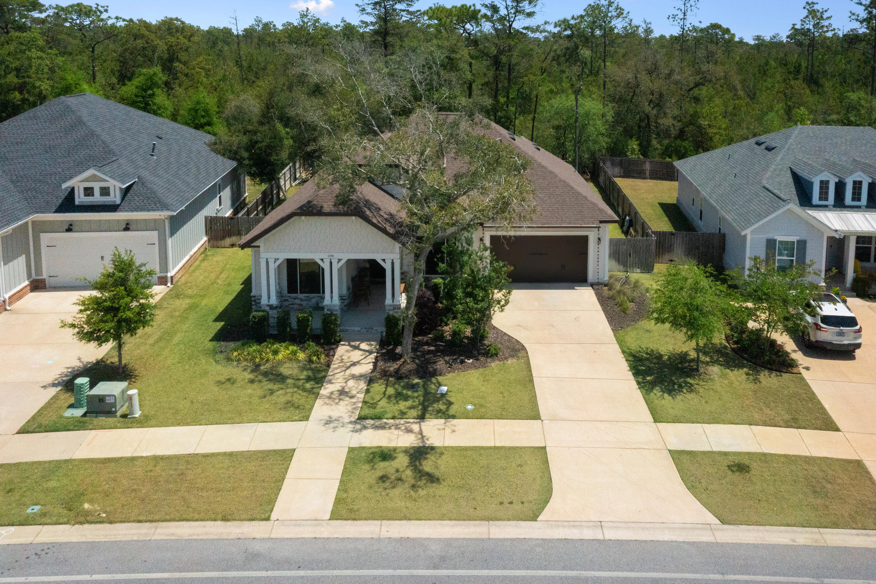 1170 Deer Moss Loop Niceville, FL 32578 - Photo 3 of 73 Front