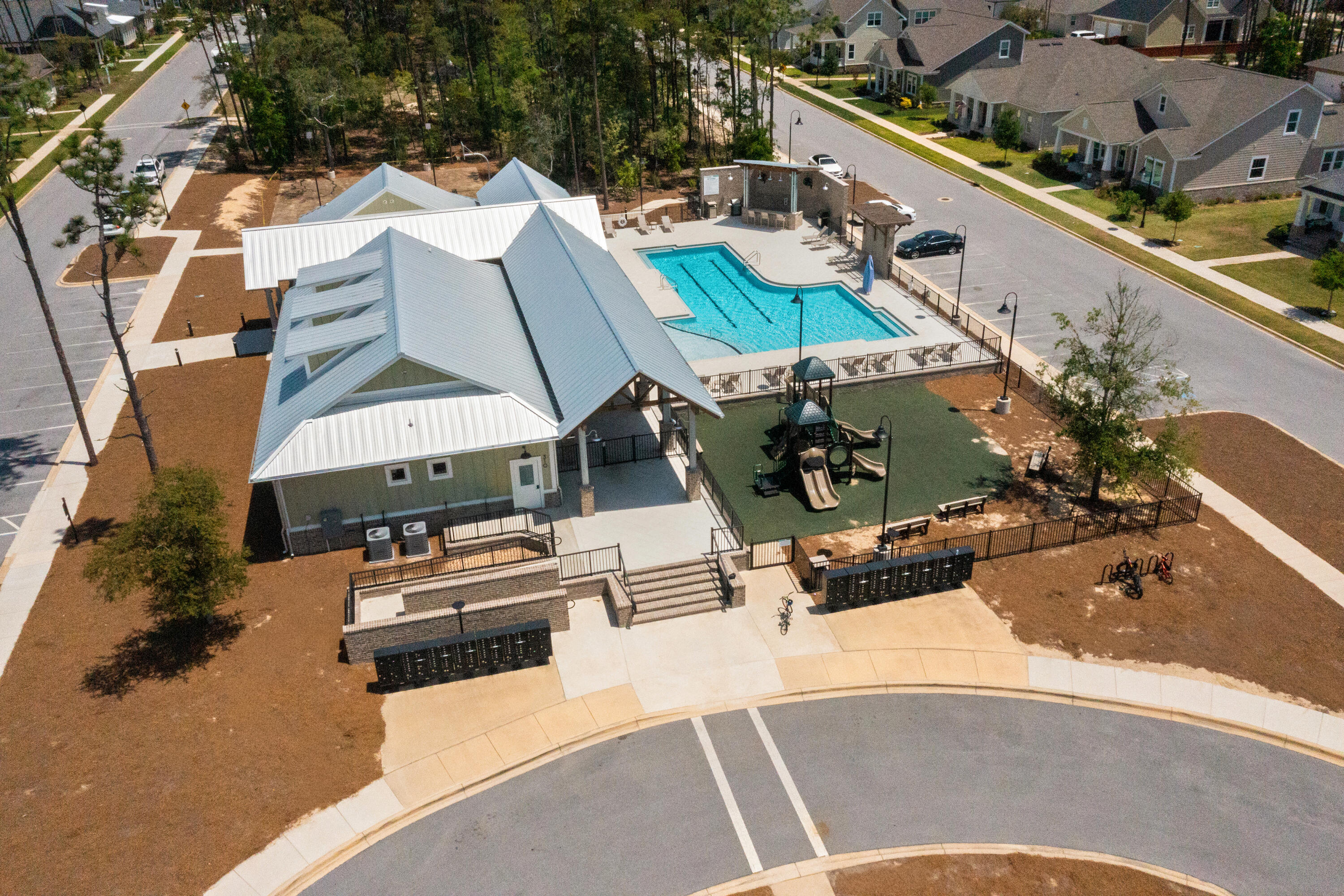 1170 Deer Moss Loop Niceville, FL 32578 - Photo 60 of 73 Community Pool