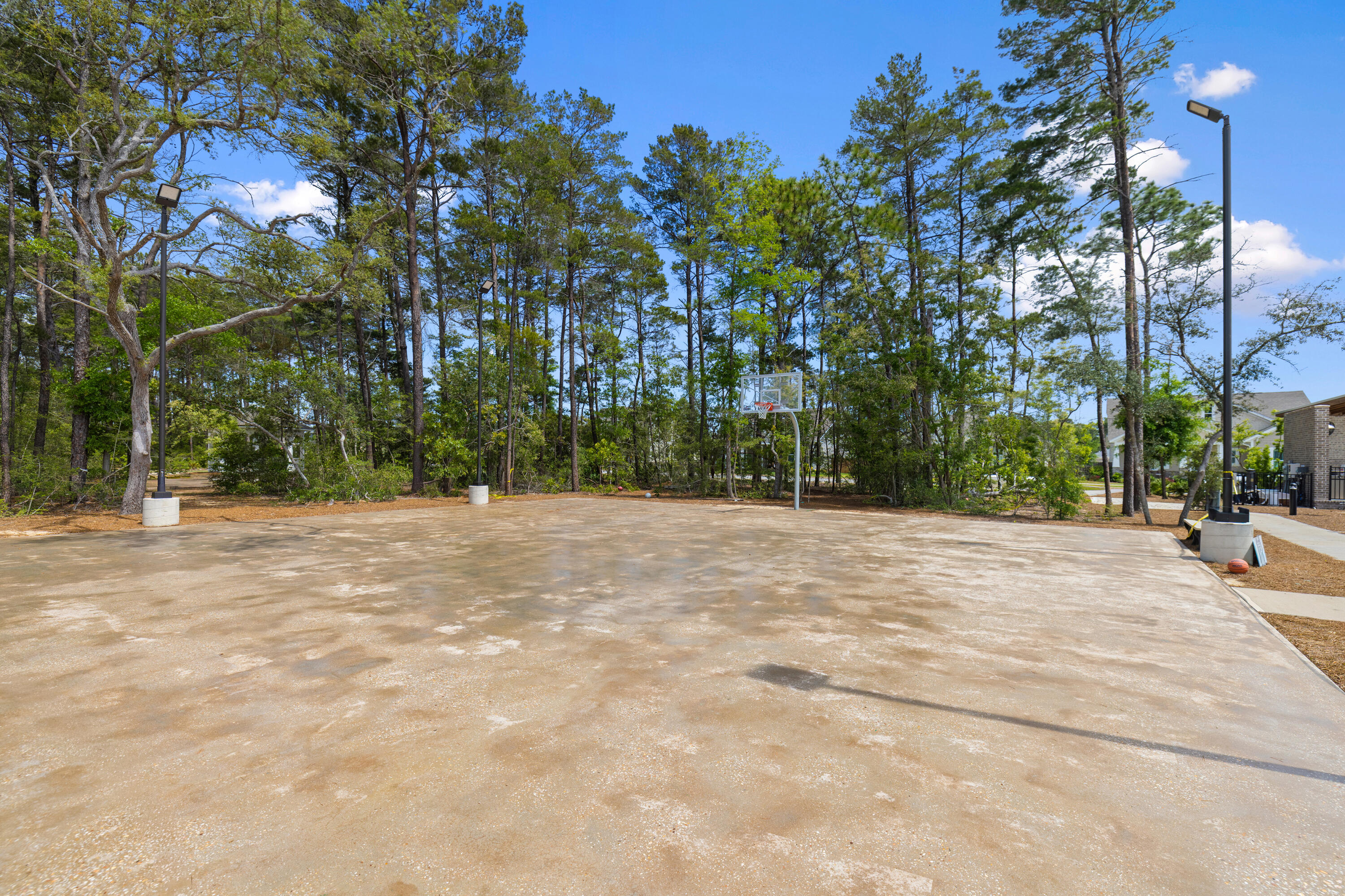 1170 Deer Moss Loop Niceville, FL 32578 - Photo 70 of 73 Community Basketball Court