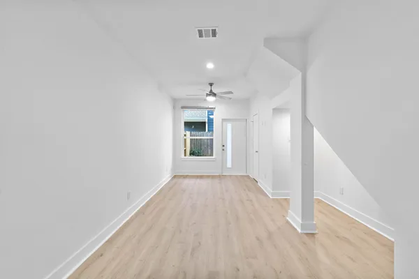 $2,800 | 1406 Valentine Street, Unit A, Houston, TX 77019