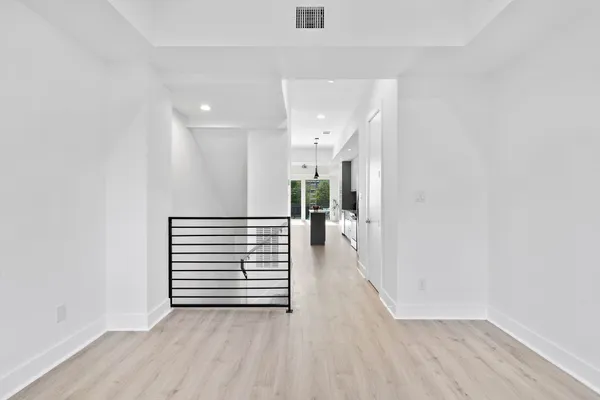 $2,800 | 1406 Valentine Street, Unit A, Houston, TX 77019