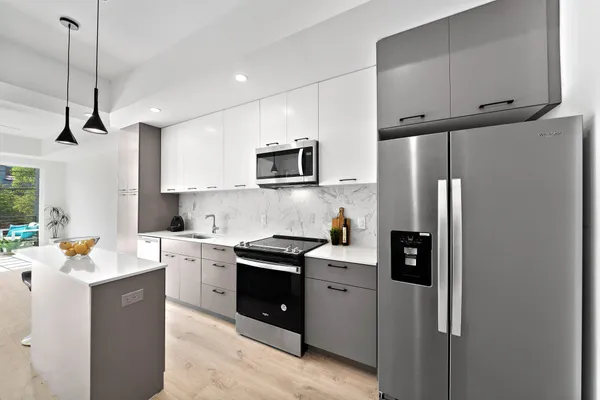 $2,800 | 1406 Valentine Street, Unit A, Houston, TX 77019