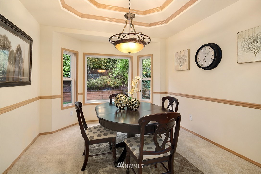 8515 Northeast 176th Street Bothell, WA 98011 - Photo 14 of 25 a dining room with furniture and window