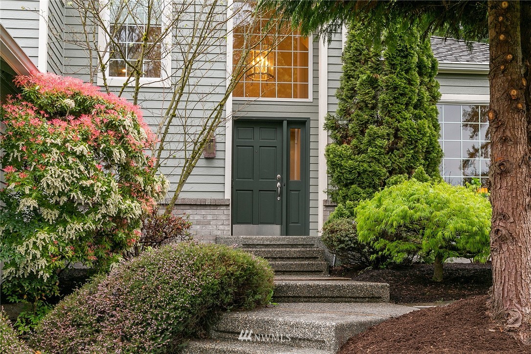 8515 Northeast 176th Street Bothell, WA 98011 - Photo 3 of 25 front view of a house