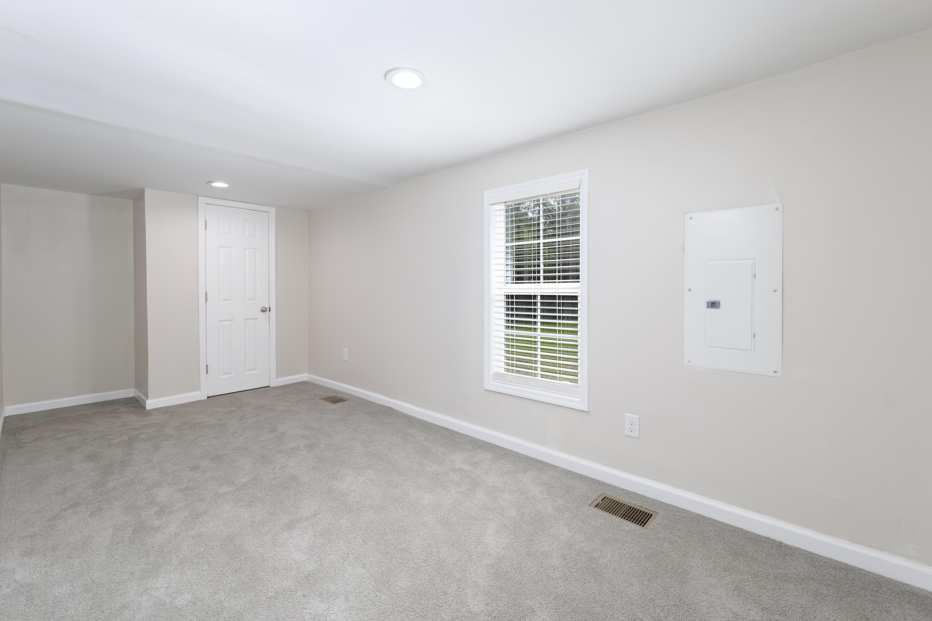 1101 Tobacco Road St. Stephen, SC 29479 - Photo 18 of 30 P1021157-Edit