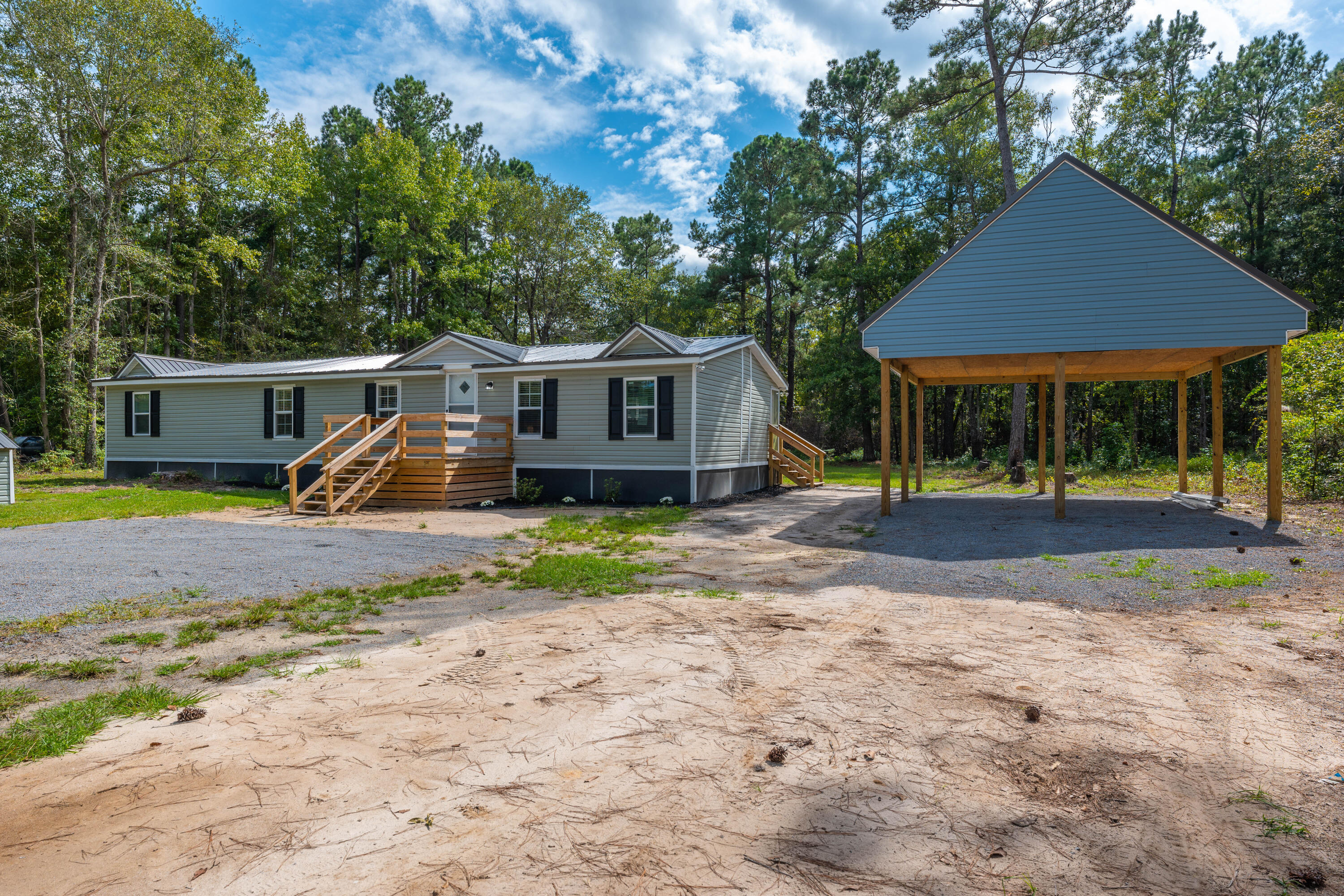 1101 Tobacco Road St. Stephen, SC 29479 - Photo 25 of 30 P1021175