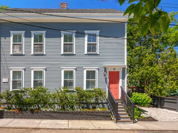 $869,000 | 17 Willow Street, Unit 2, Newport, RI 02840