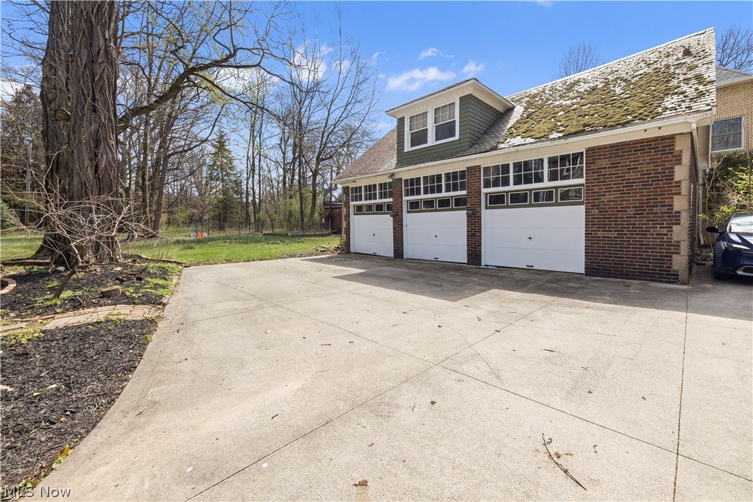 3372 Mayfield Road Cleveland Heights, OH 44118 - Photo 39 of 48