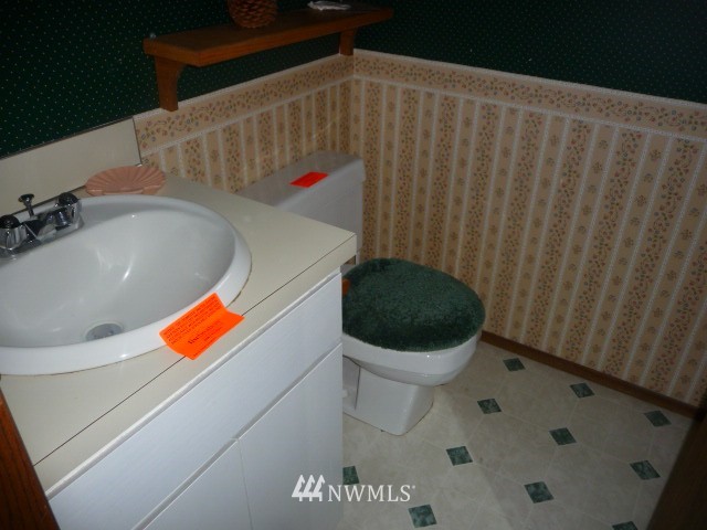 1874 Beverly Beach Road Freeland, WA 98249 - Photo 8 of 12