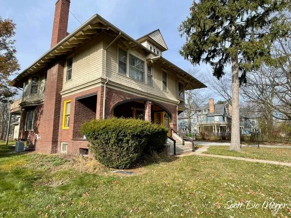 $435,000 | 623 North State Street, Alma, MI 48801