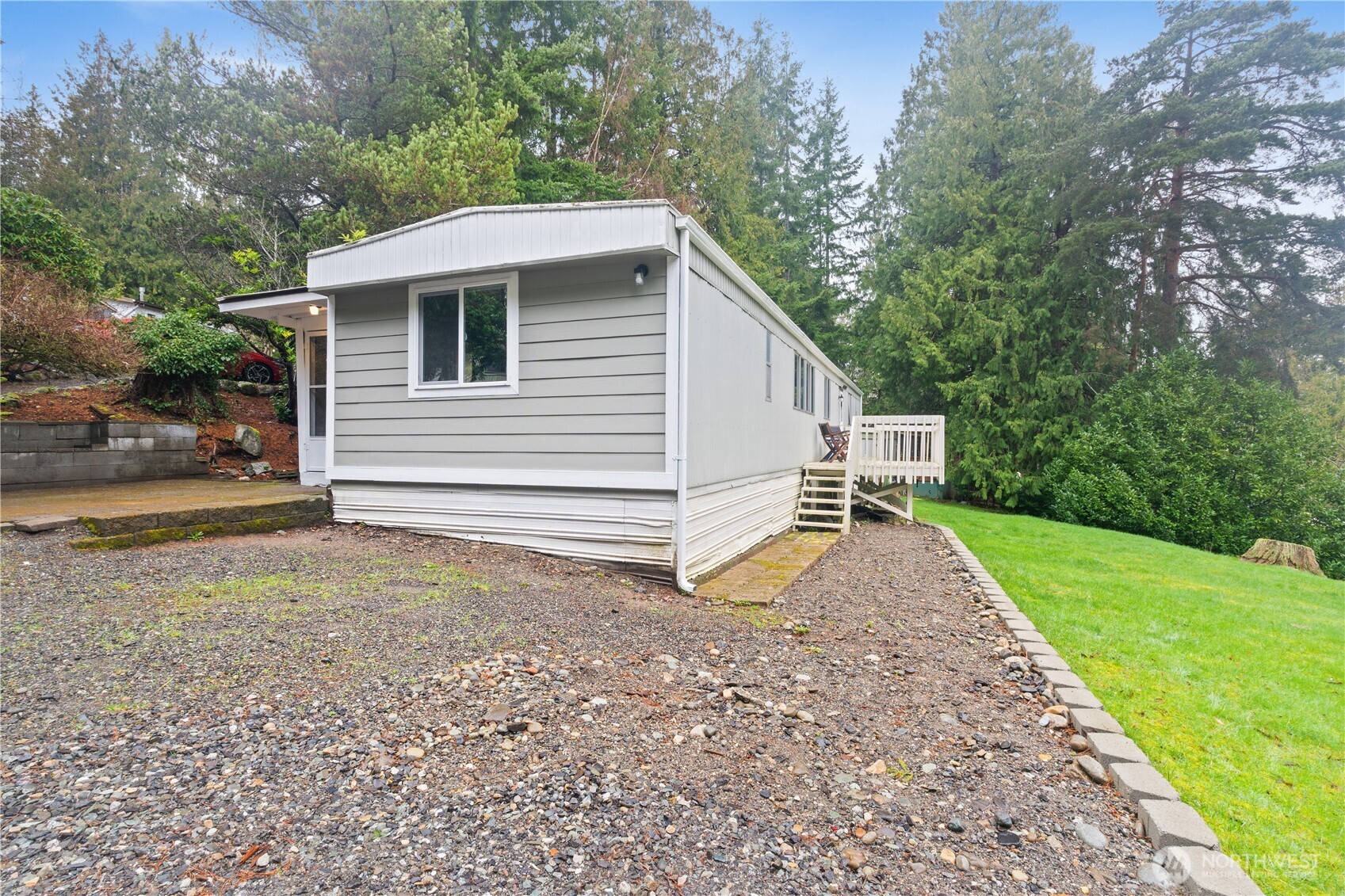 2284 Yew Street Road, Unit E1 Bellingham, WA 98229 - Photo 20 of 25
