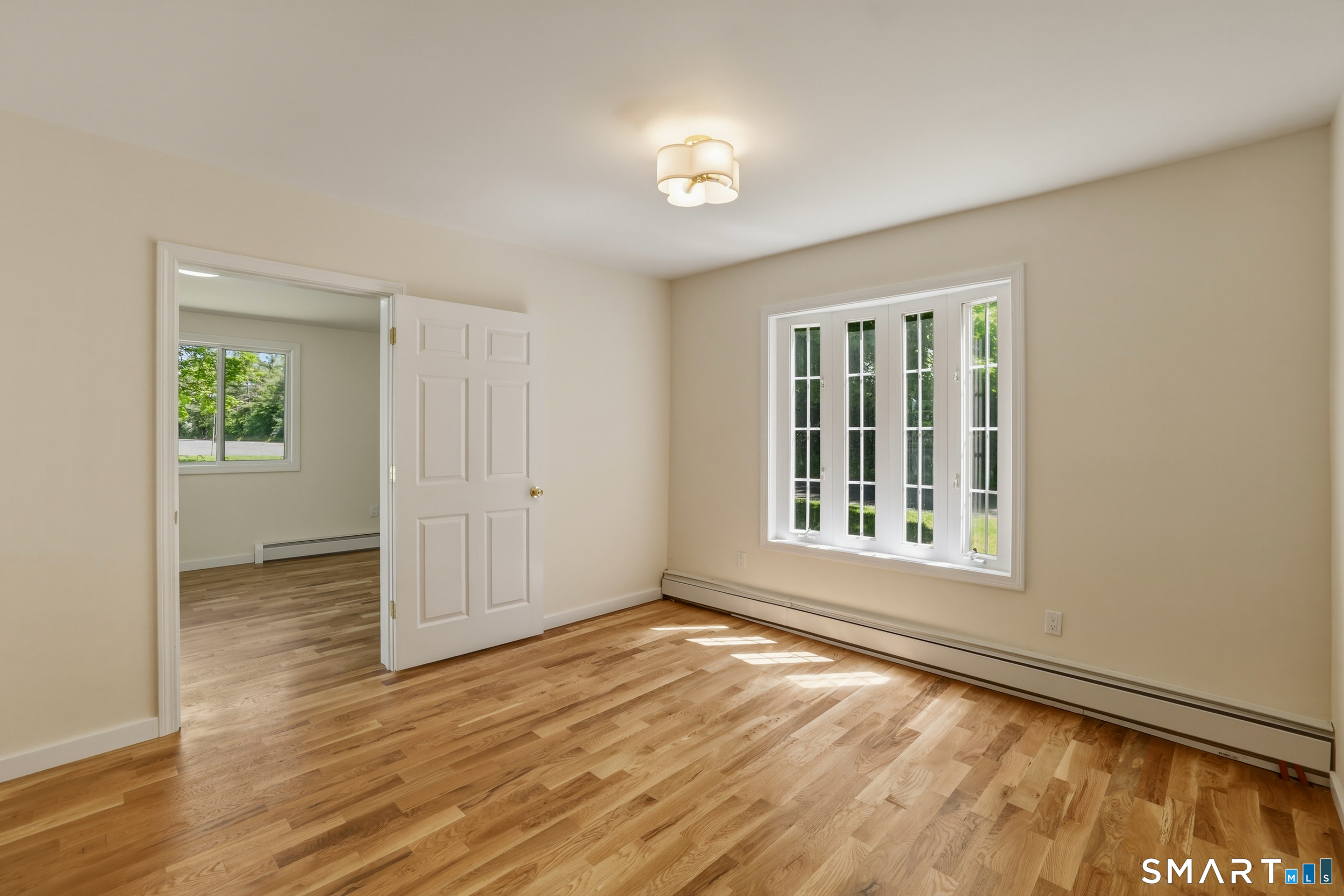 461 Mountain Road Newington, CT 06111 - Photo 10 of 21