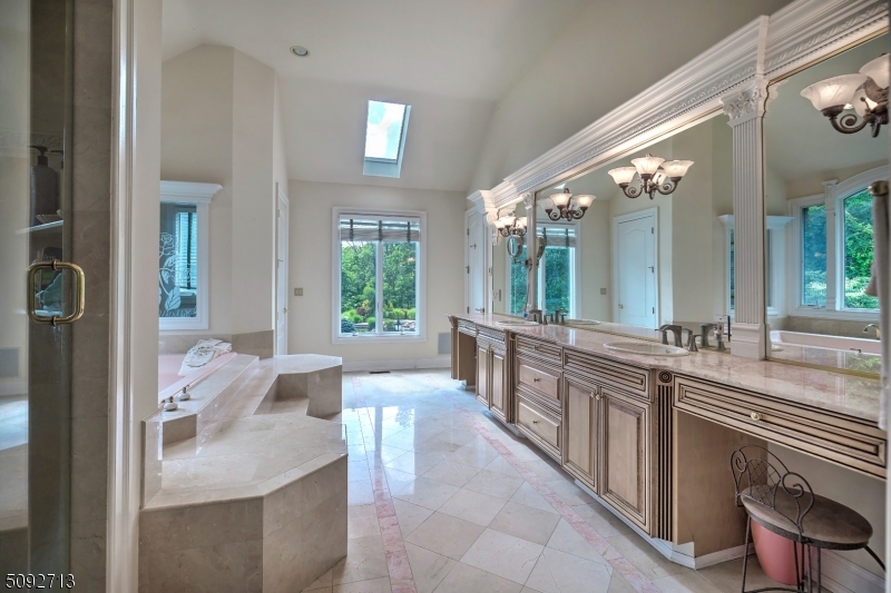 22 Sherwood Farm Road Far Hills, NJ 07931 - Photo 21 of 50