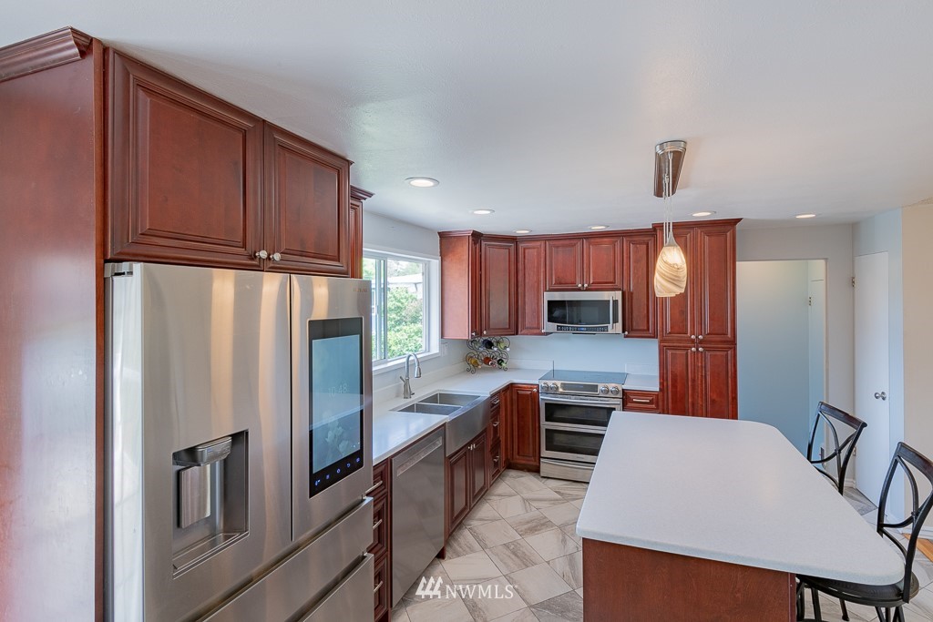 3511 Rasmussen Lane Bremerton, WA 98310 - Photo 15 of 34 Gallery Image 15