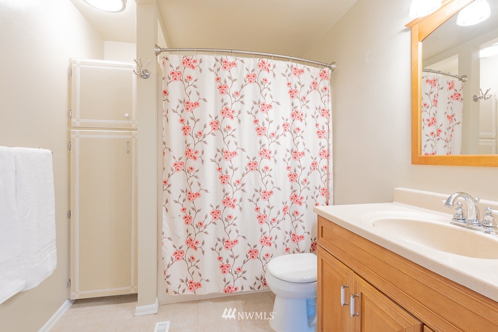 3511 Rasmussen Lane Bremerton, WA 98310 - Photo 20 of 34 Gallery Image 20