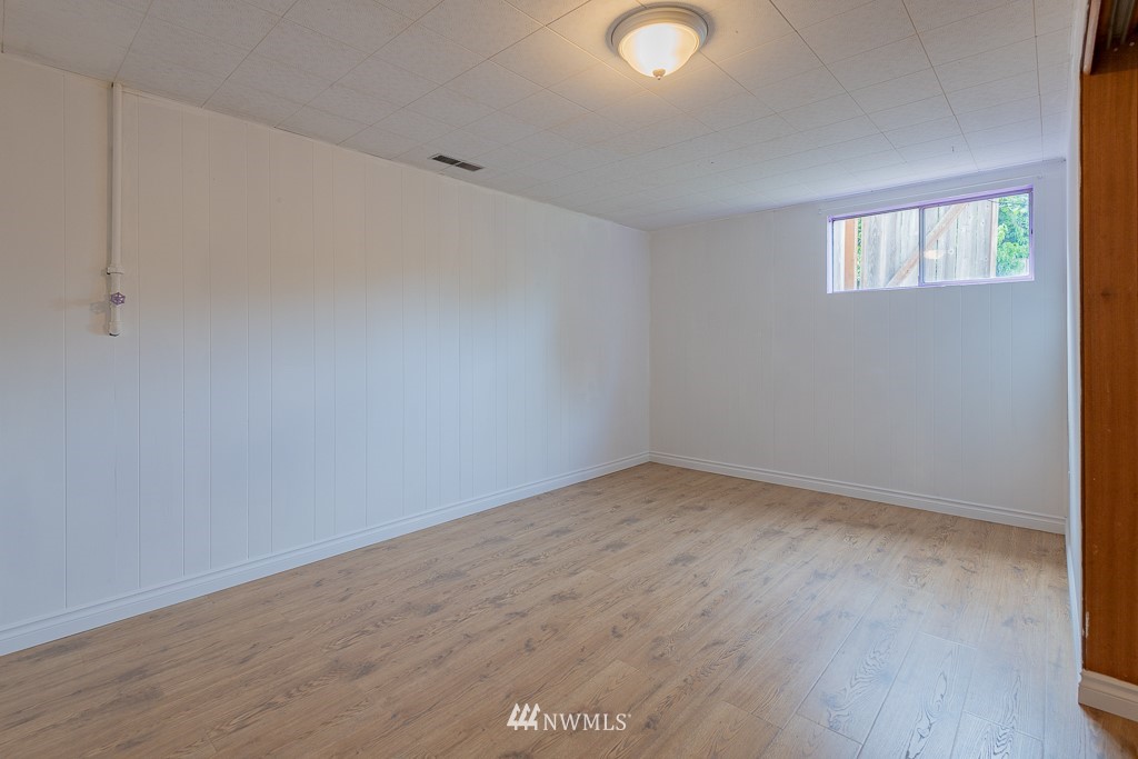 3511 Rasmussen Lane Bremerton, WA 98310 - Photo 28 of 34 Gallery Image 28