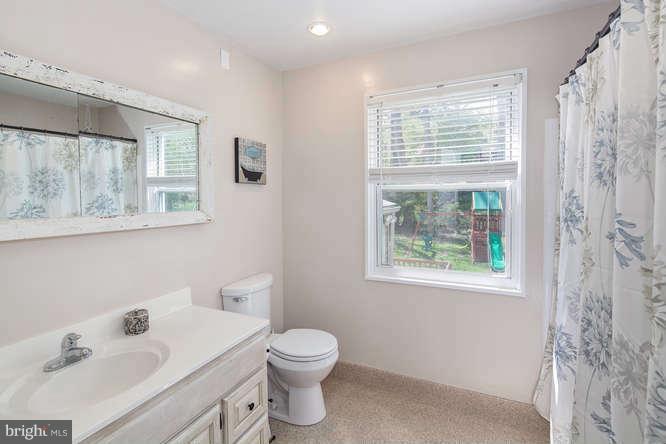 3404 May Street Silver Spring, MD 20906 - Photo 19 of 30 Bath