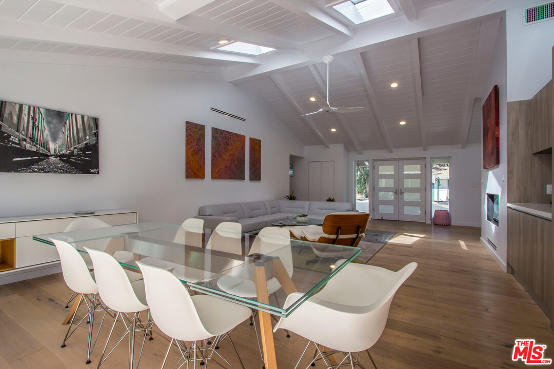 24355 Little Valley Road Hidden Hills, CA 91302 - Photo 11 of 45 Gallery Image 11