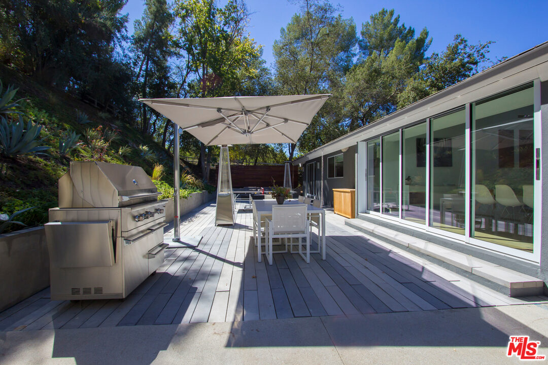 24355 Little Valley Road Hidden Hills, CA 91302 - Photo 39 of 45 Gallery Image 39