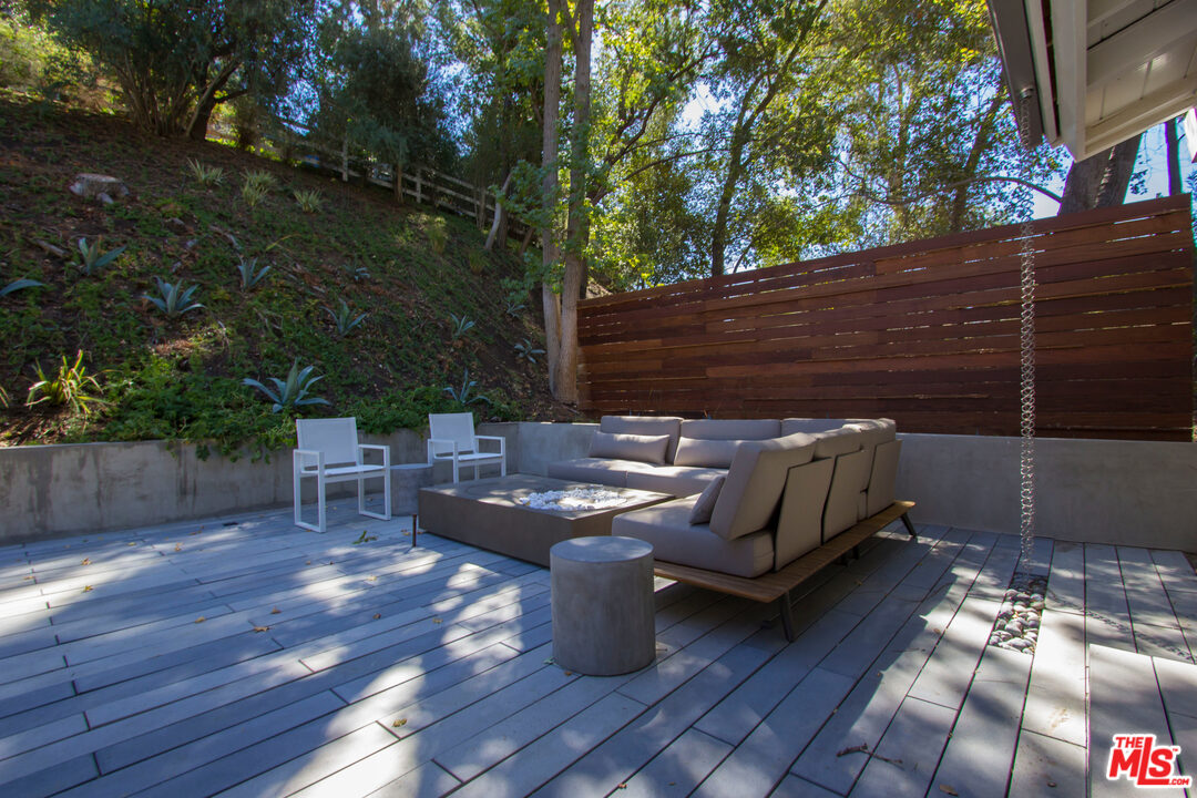 24355 Little Valley Road Hidden Hills, CA 91302 - Photo 41 of 45 Gallery Image 41
