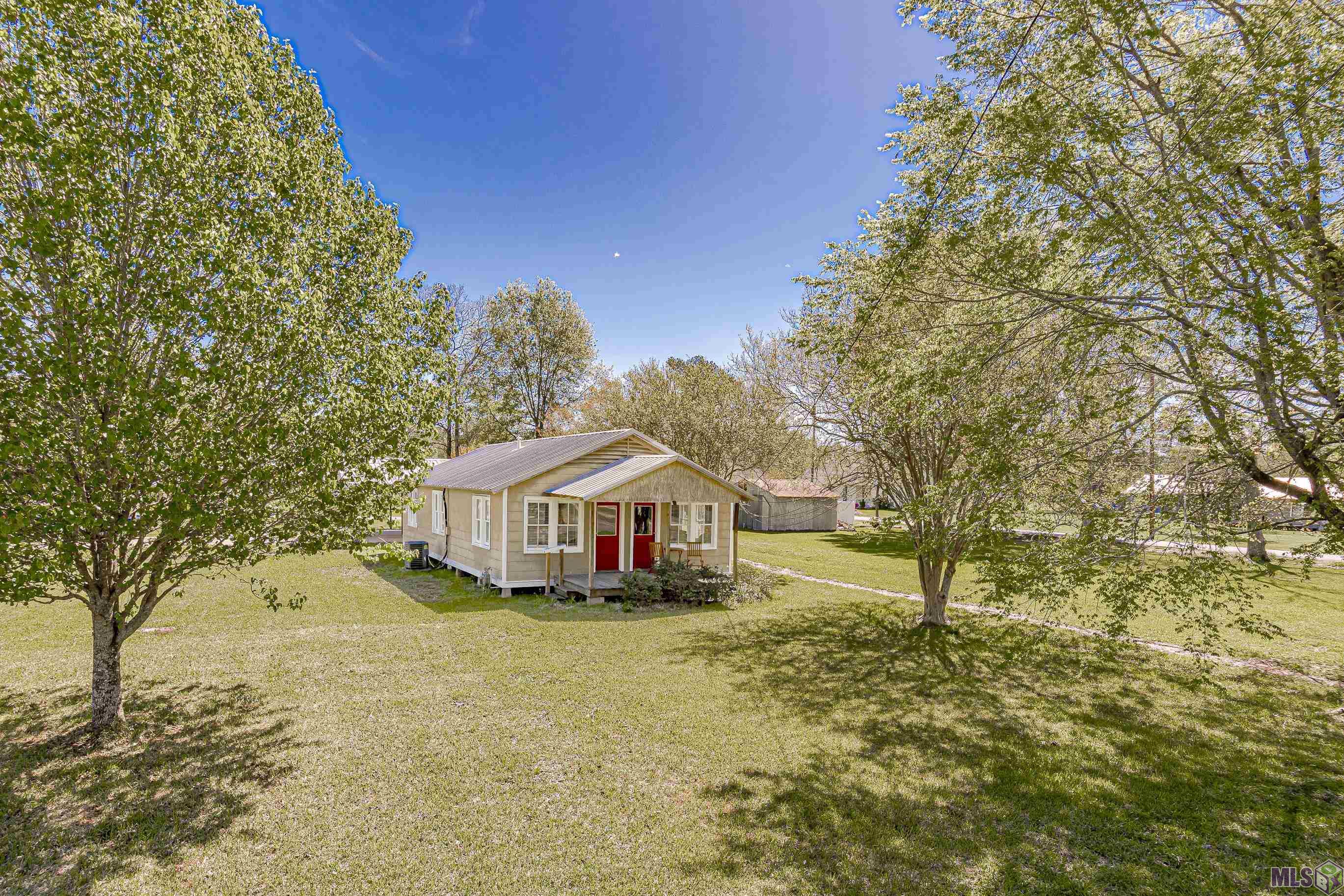 12448 Coontrap Road Gonzales, LA 70737 - Photo 1 of 22 Gallery Image 1