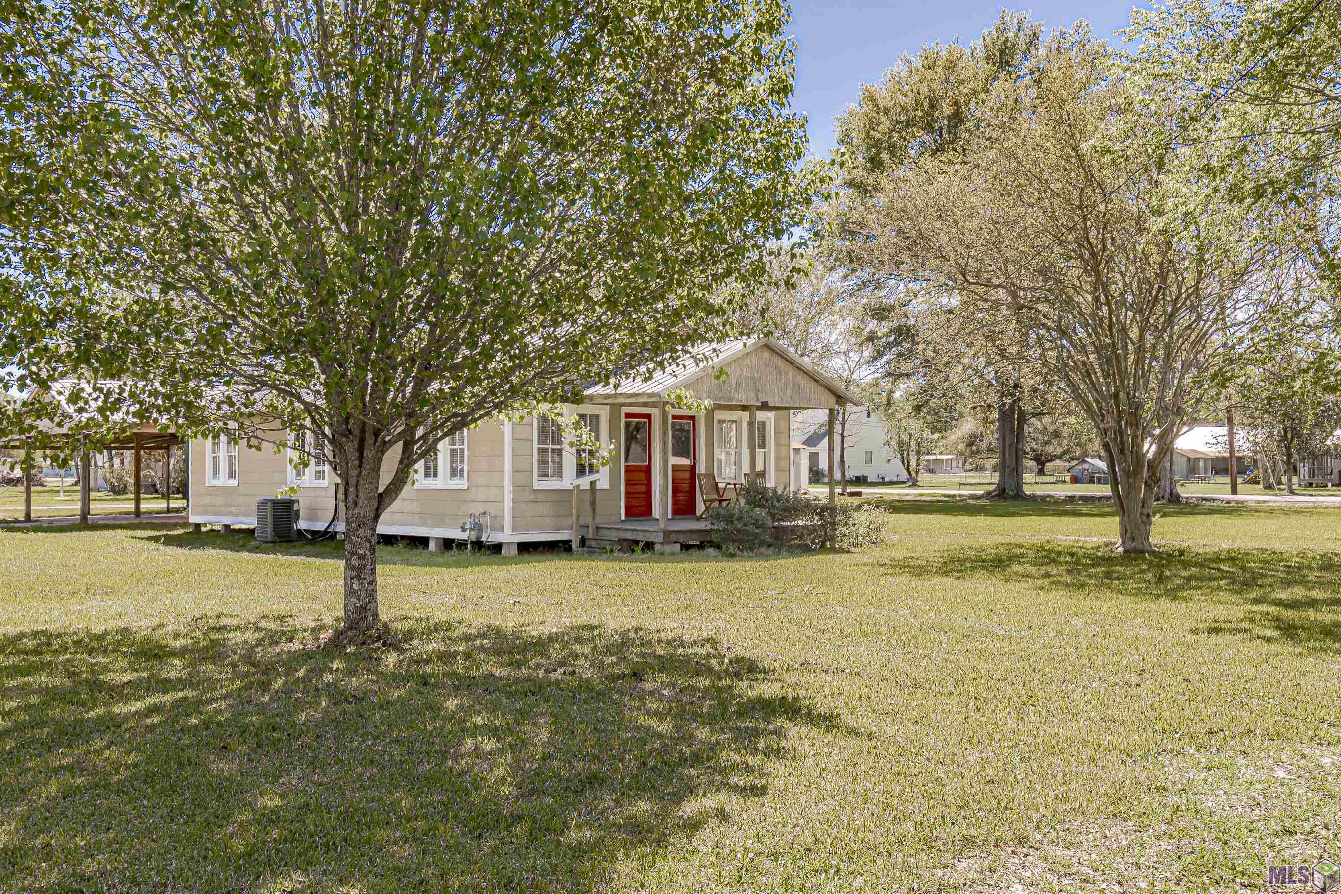 12448 Coontrap Road Gonzales, LA 70737 - Photo 2 of 22 Gallery Image 2