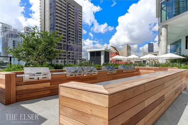 a view of an outdoor sitting space