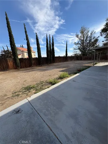 $3,300 | 13063 Canyon Oak Court, Victorville, CA 92395