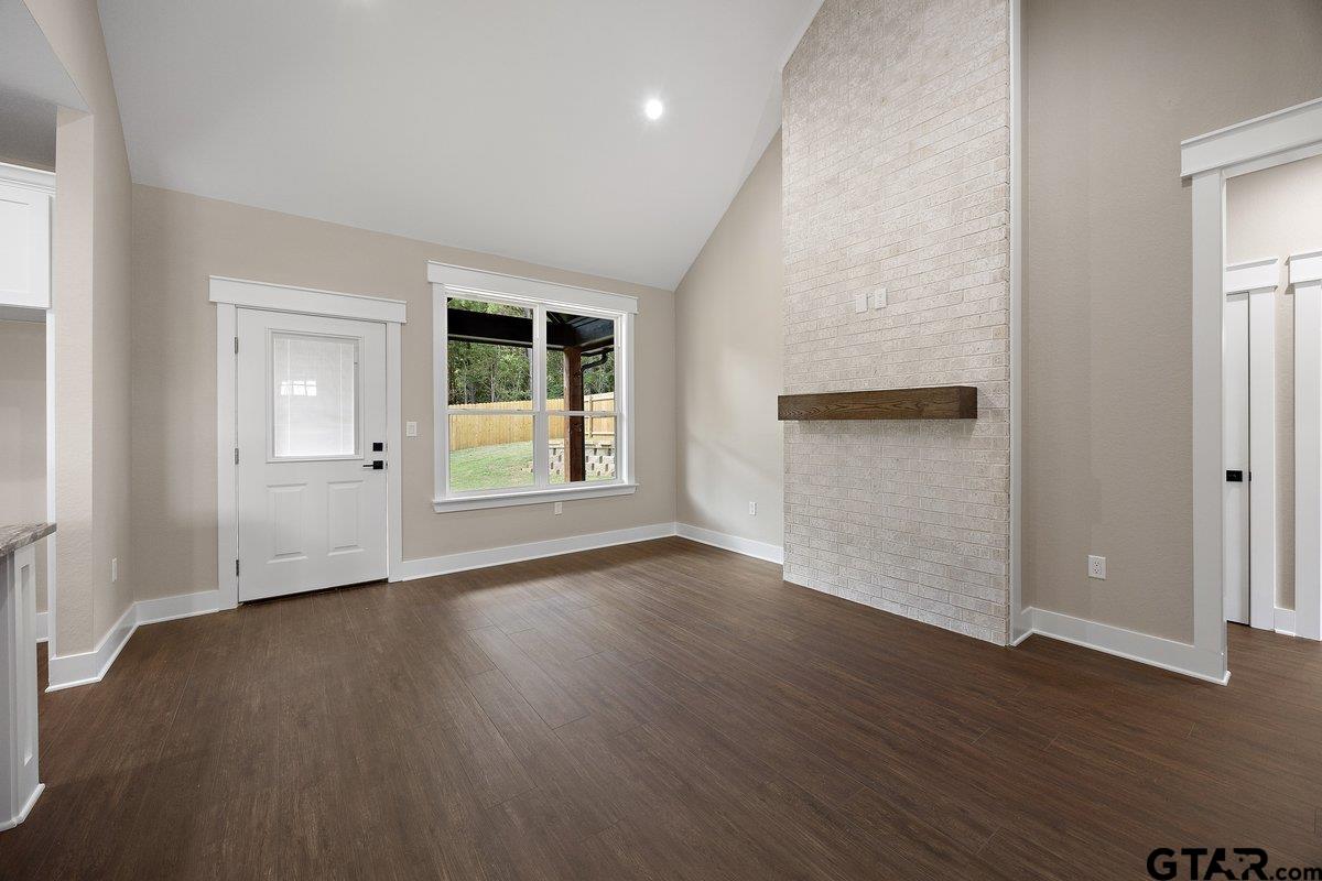 205 Ellis Street Rusk, TX 75785 - Photo 7 of 19