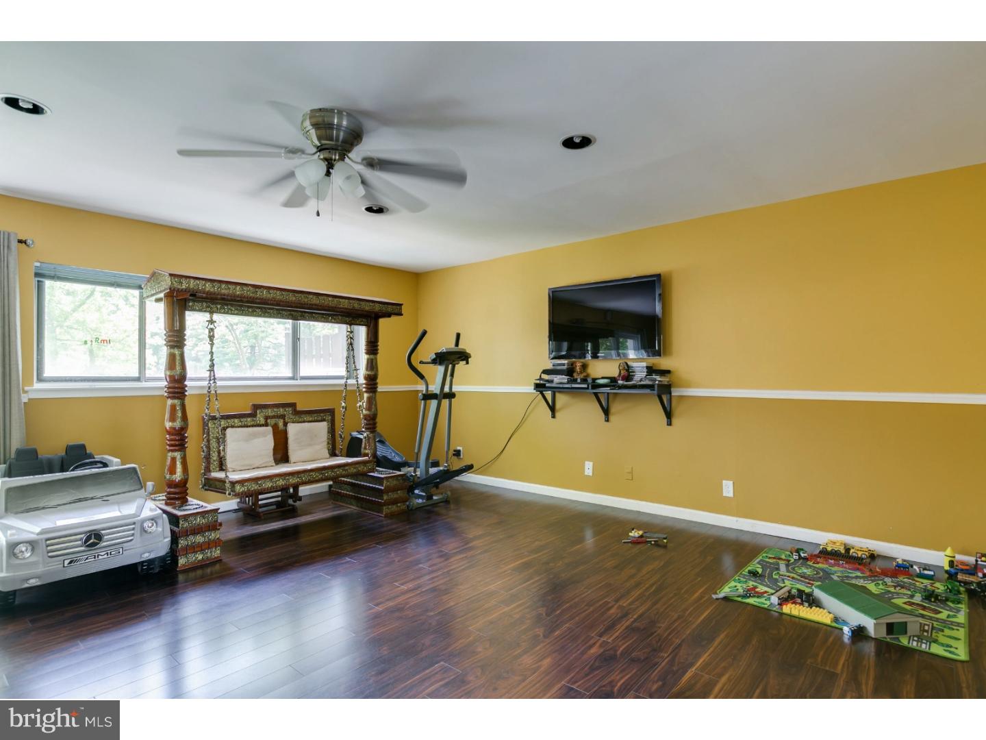 164 Kirkbride Road Voorhees, NJ 08043 - Photo 7 of 24