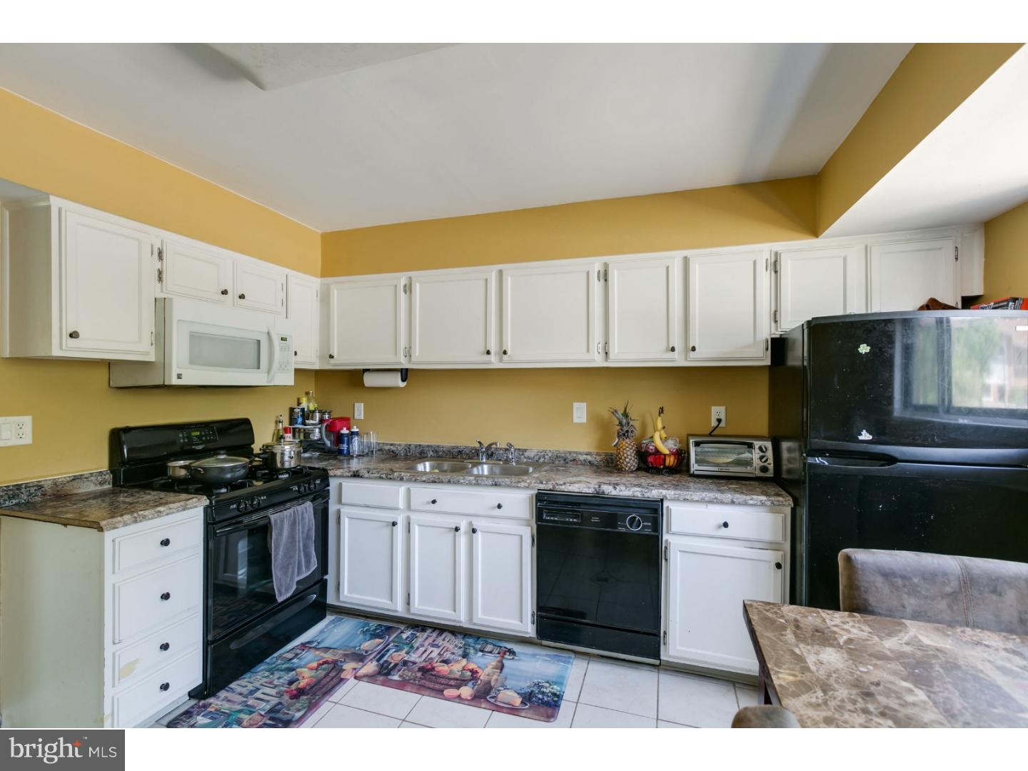 164 Kirkbride Road Voorhees, NJ 08043 - Photo 9 of 24