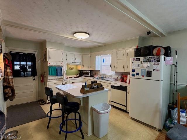 927 Shingle Gap Road Purlear, NC 28665 - Photo 20 of 33 Kitchen