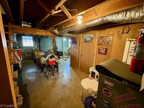 $300,000 | 927 Shingle Gap Road, Purlear, NC 28665