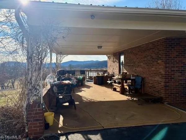 $300,000 | 927 Shingle Gap Road, Purlear, NC 28665