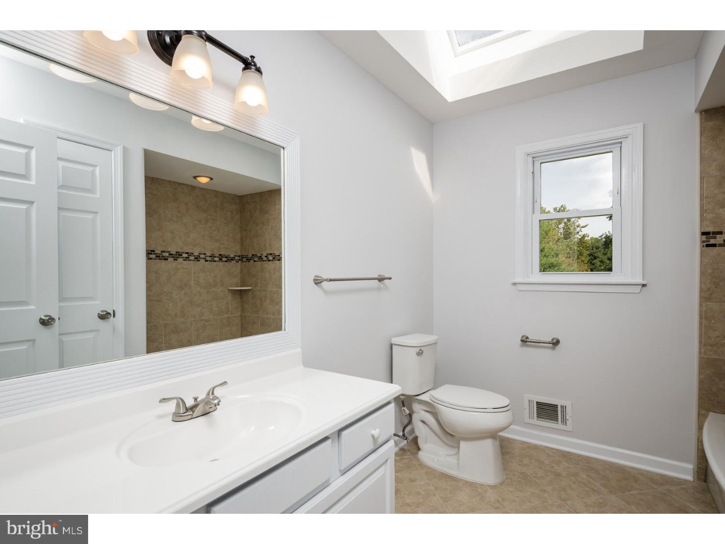 374 Village Road East West Windsor, NJ 08550 - Photo 19 of 25