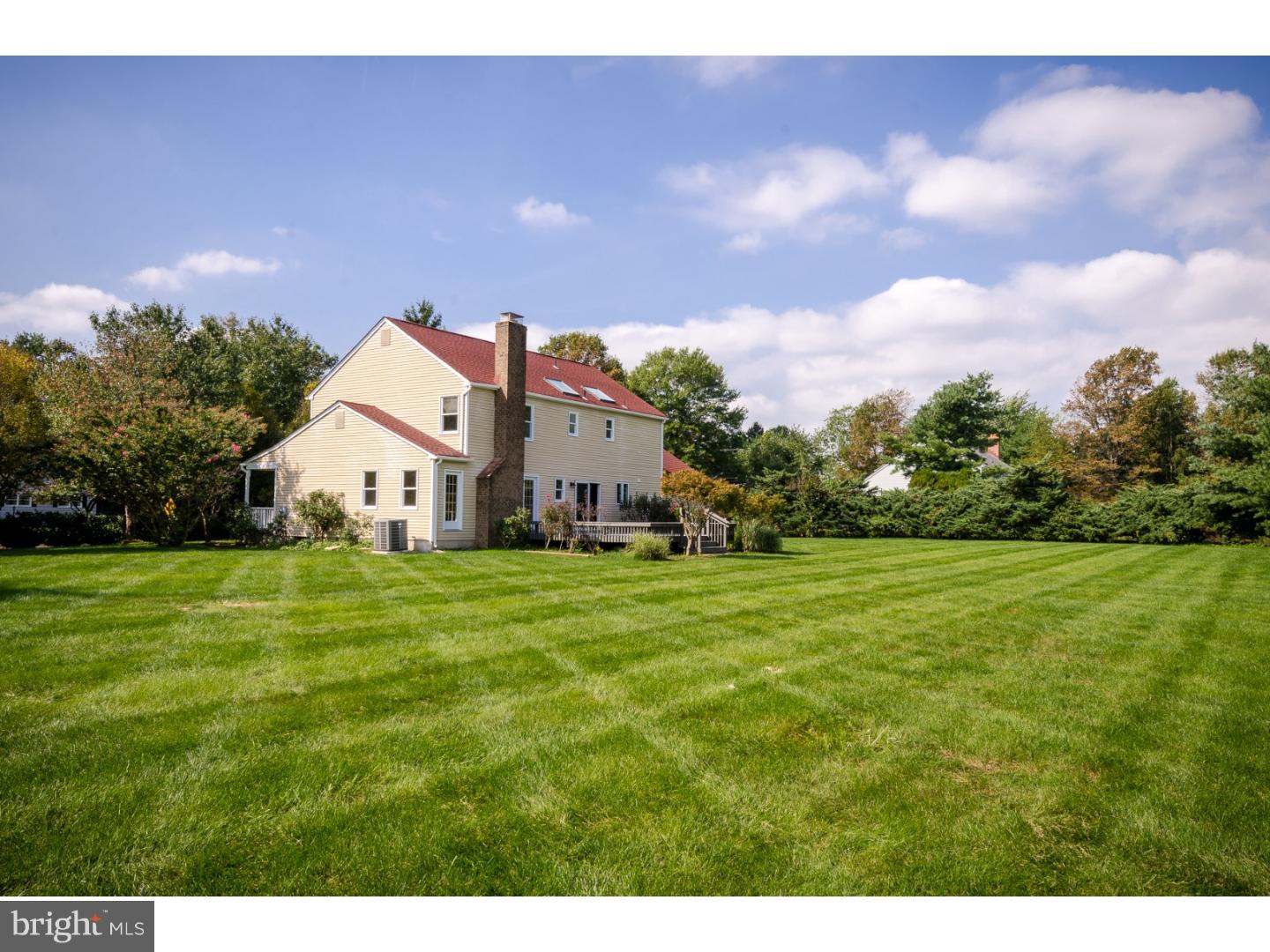 374 Village Road East West Windsor, NJ 08550 - Photo 21 of 25