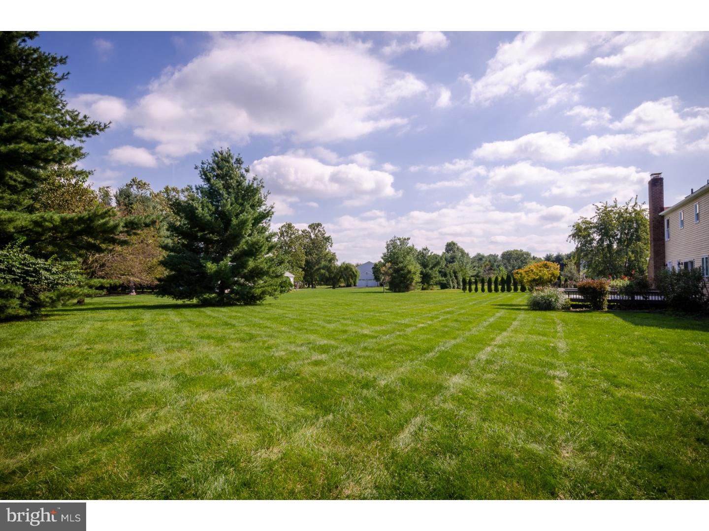 374 Village Road East West Windsor, NJ 08550 - Photo 22 of 25