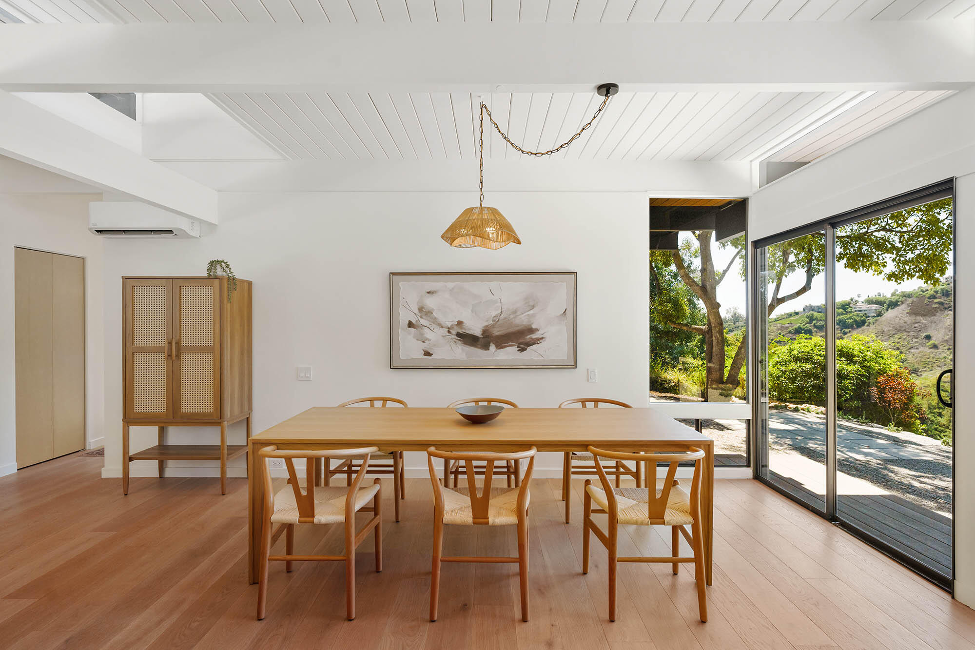 165 Canon View Road Santa Barbara, CA 93108 - Photo 15 of 59 Dining area - 165 Canon View Rd